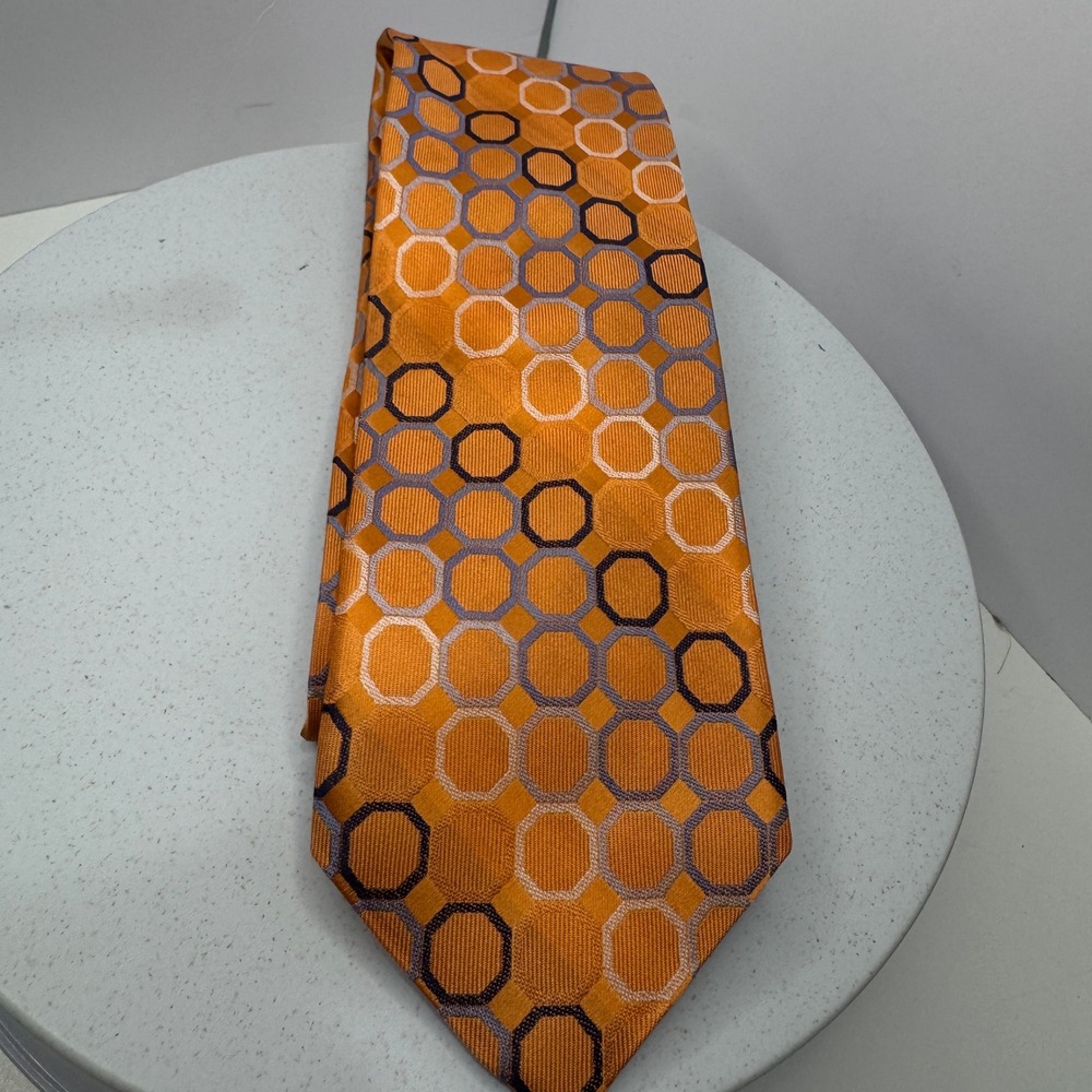 Michael Kors Men's Silk Neck Tie‎ Orange Geometric Hexagon Pattern